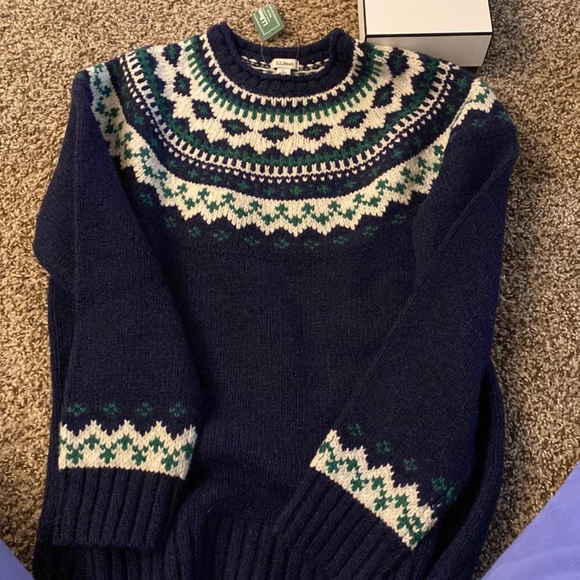 LL Bean Wool Sweater - Picture 4 of 5